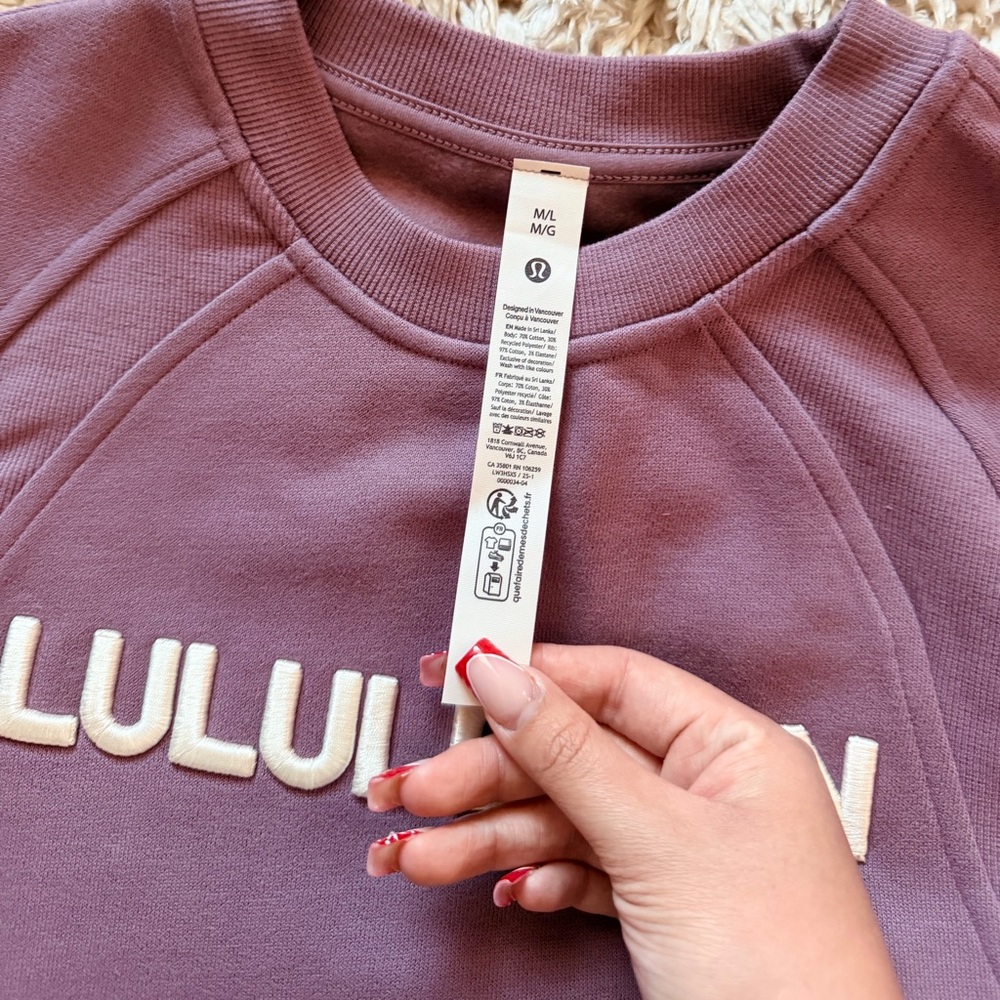 Lavender Lux Light Ivory Scuba Oversized Pullover *Wordmark Lululemon - Picture 4 of 7